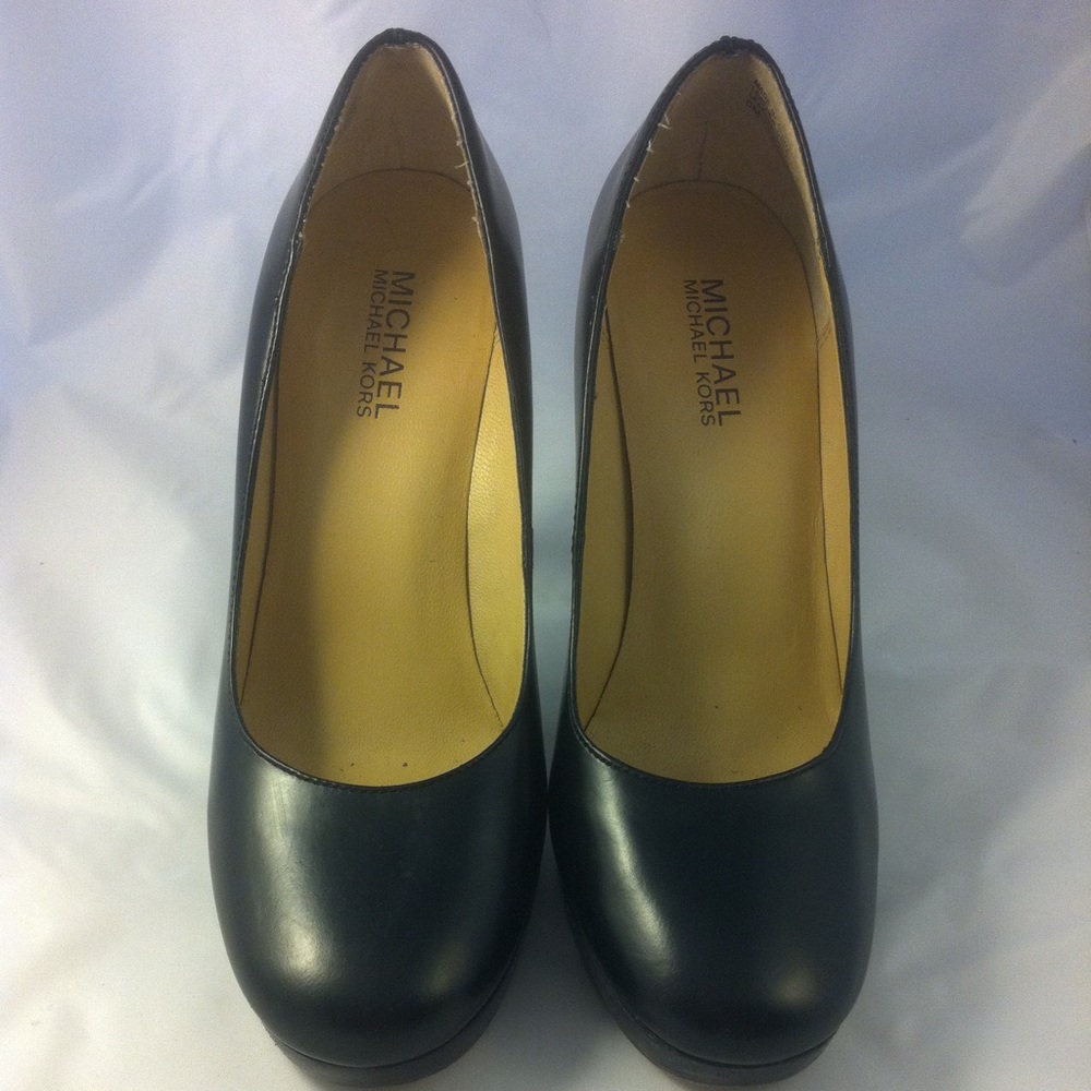Michael Kors Classic Platform Black Heel - 6.5M